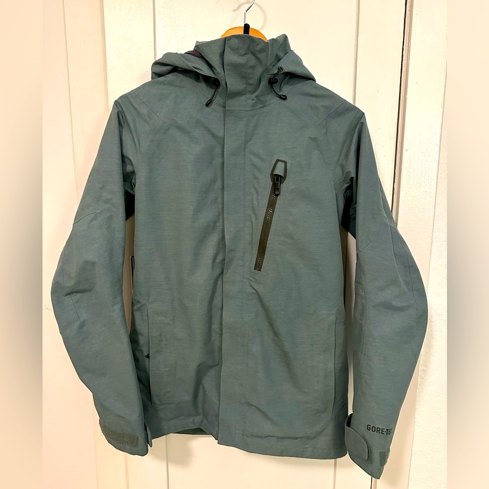 Burton AK Women’s Gore-Tex Jacket XS